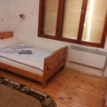 Sakalievi 3*